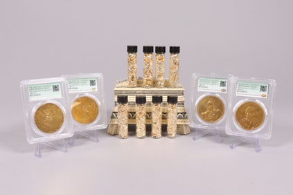 Lots Chinese items ungraded