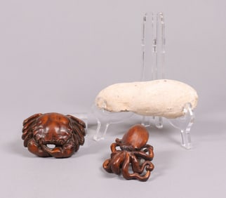 Lots Chinese carving and boulder