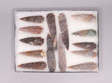 Lots vintage spear heads