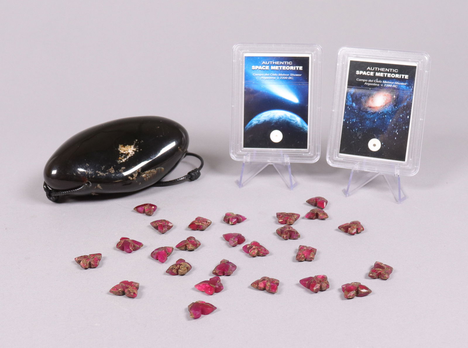 Lots stones and amber: Lots stones and amber, ungraded. All sales are final.