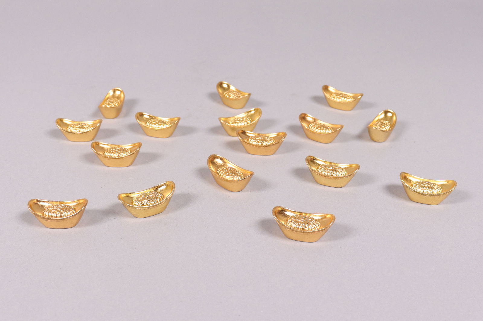 Lots Chinese ingots ungraded (1 of 6)