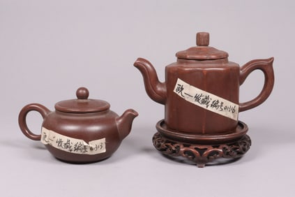 2 Chinese clay teapots