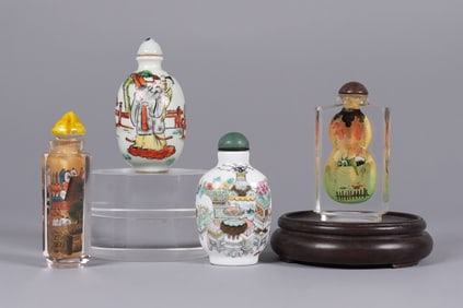 Lots Chinese snuff bottles