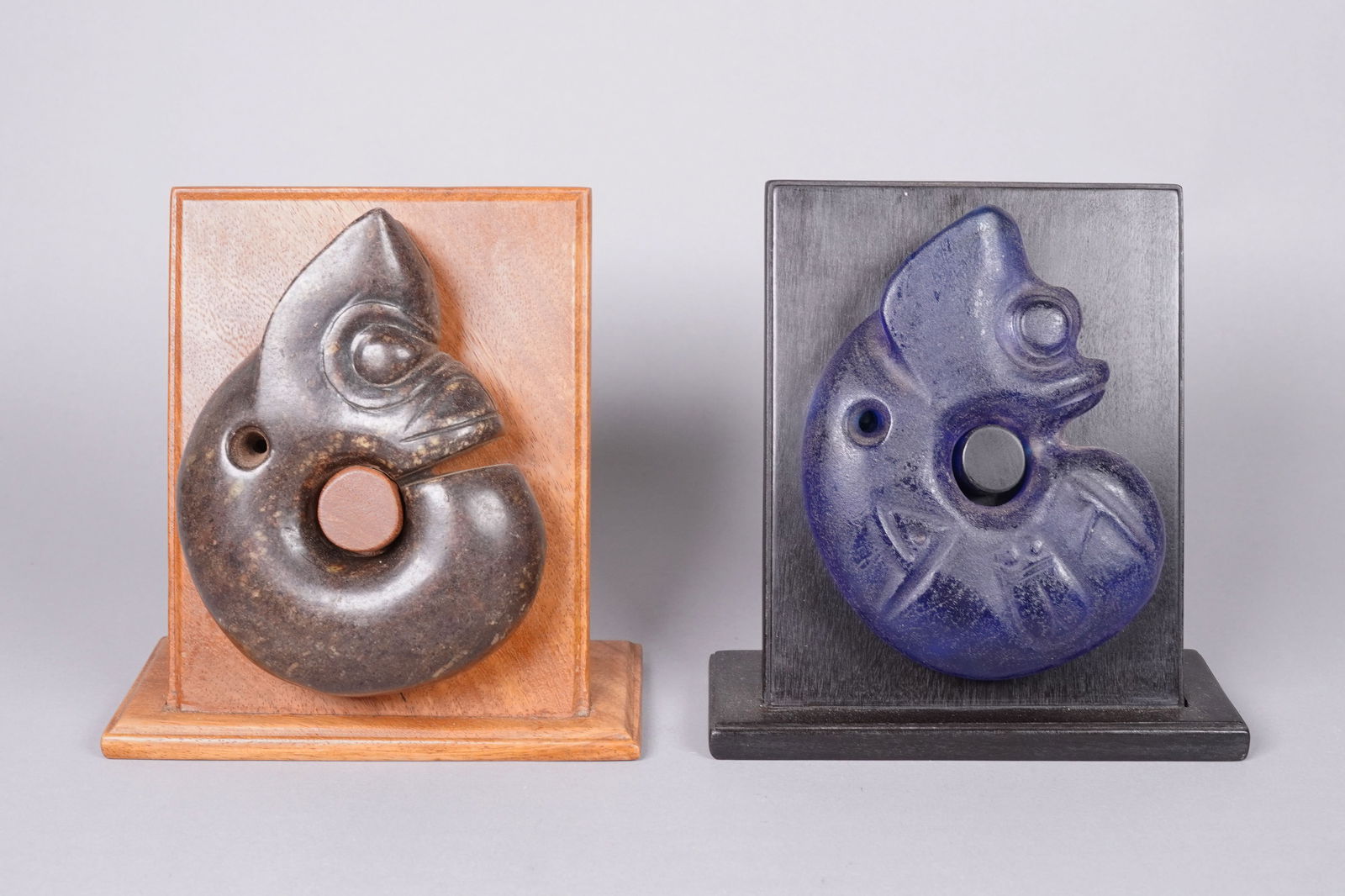 Lots Chinese carvings on stand (1 of 6)