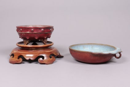 2 Chinese purple porcelains