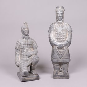 2 Chinese terracotta warrior figurines