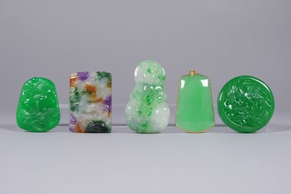 Lots Chinese apple green carvings