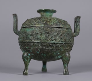 Chinese fine lidded vessel