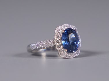 Platinum natural sapphire diamond ring US 6.75