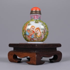 Chinese important snuff bottle