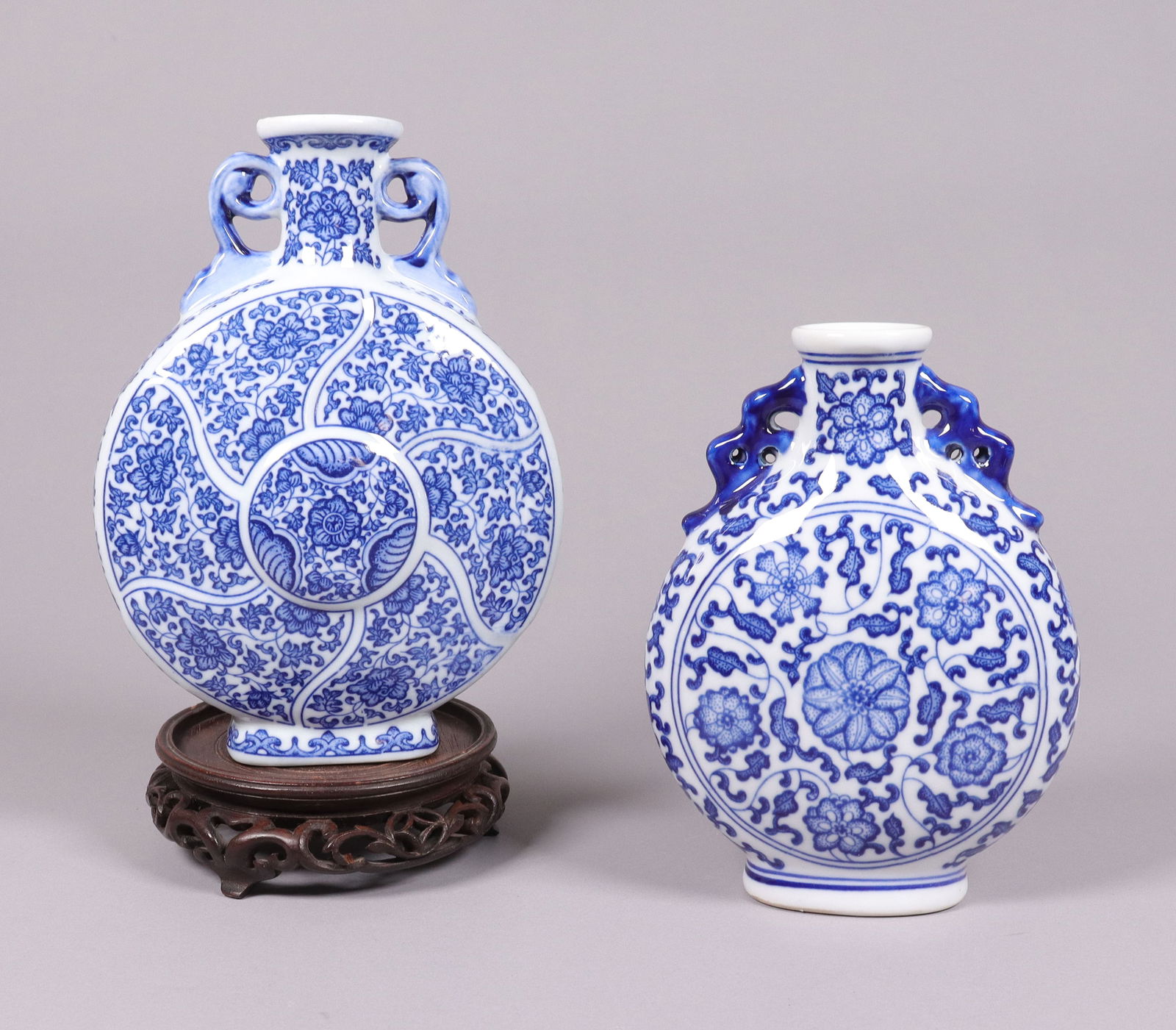 2 Chinese b/w vase (1 of 7)