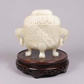 Chinese fine carved lidded censer