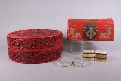 Lots Chinese vintage items