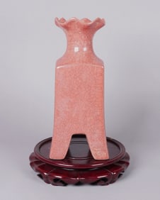 Chinese fine red vase