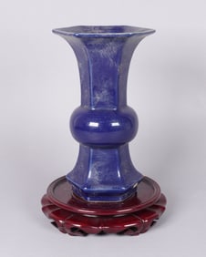 Chinese fine blue vase