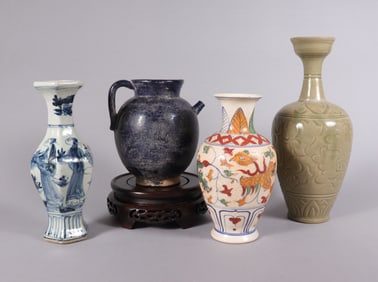 Lots Chinese tall vase