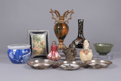 Lots vintage collectibles