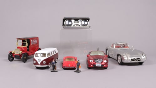Lots vintage car toys and binocular