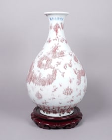 Chinese fine copper red dragon vase