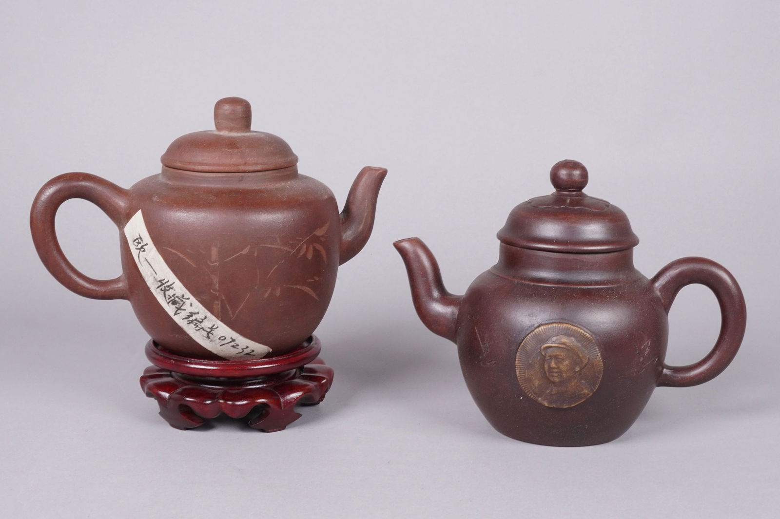 Lots Chinese clay teapots: Lots Chinese fine clay teapots. Largest H: 5" x W: 7.2."