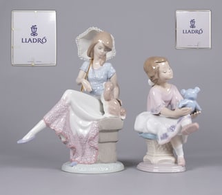 2 Lladro figurines with box