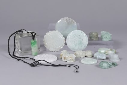 Lots Chinese jadeite carvings