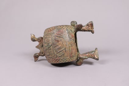 Chinese bronze vessel