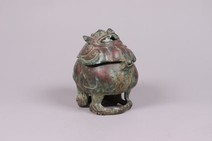 Chinese bronze beast