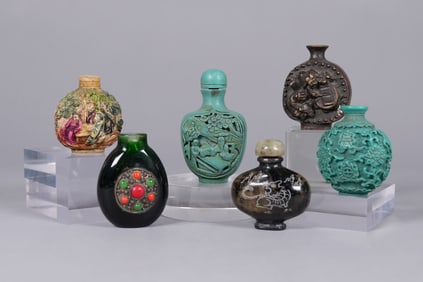Lots Chinese snuff bottles