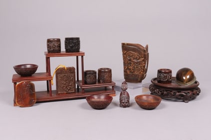 Lots Chinese fine carvings