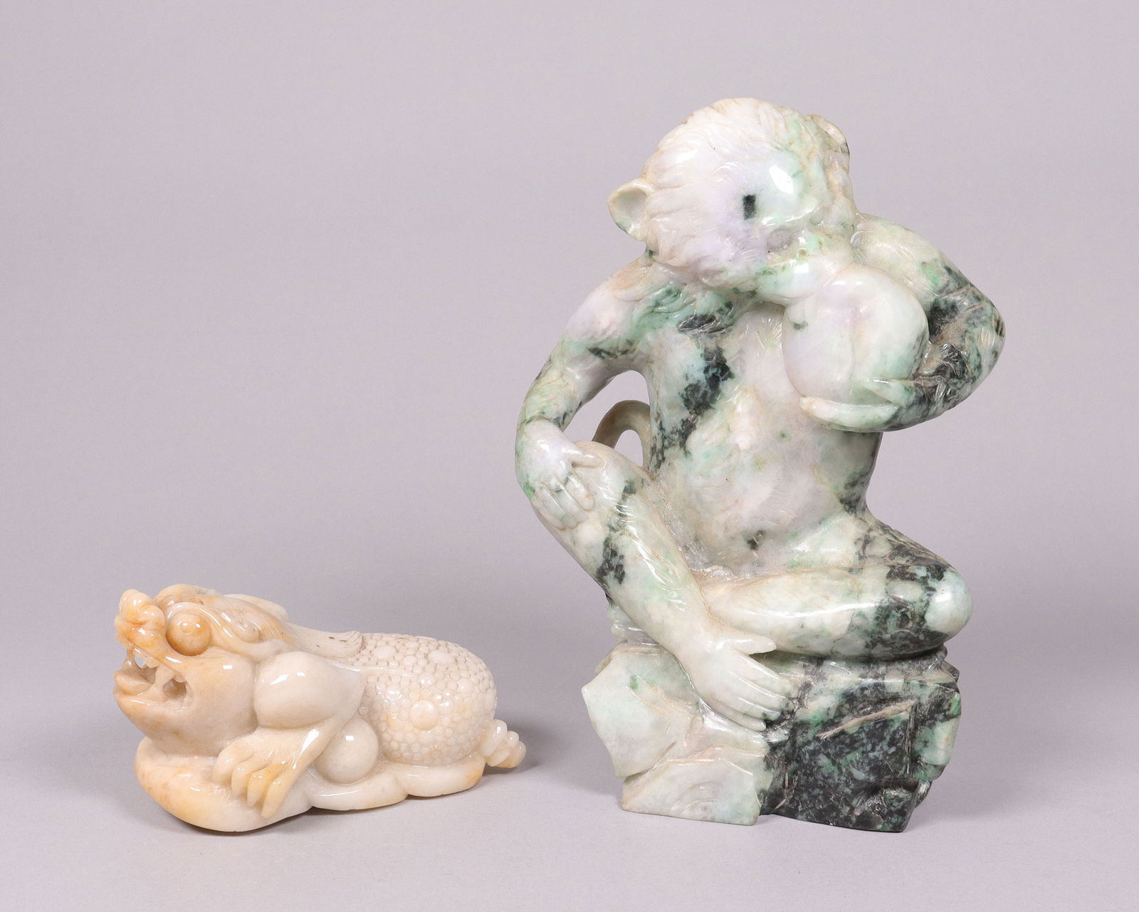 Lots Chinese jadeite carvings (1 of 7)