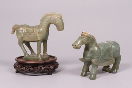 Lots Chinese jade horse