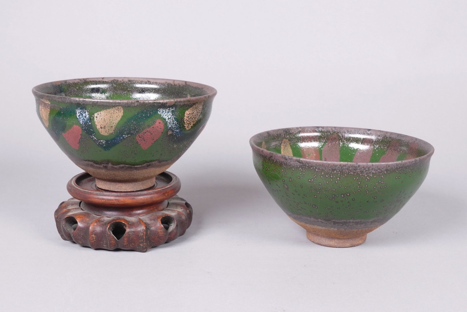2 Chinese fine tea bowls: 2 Chinese fine tea bowls. Largest H: 2.9" x W: 5.2."