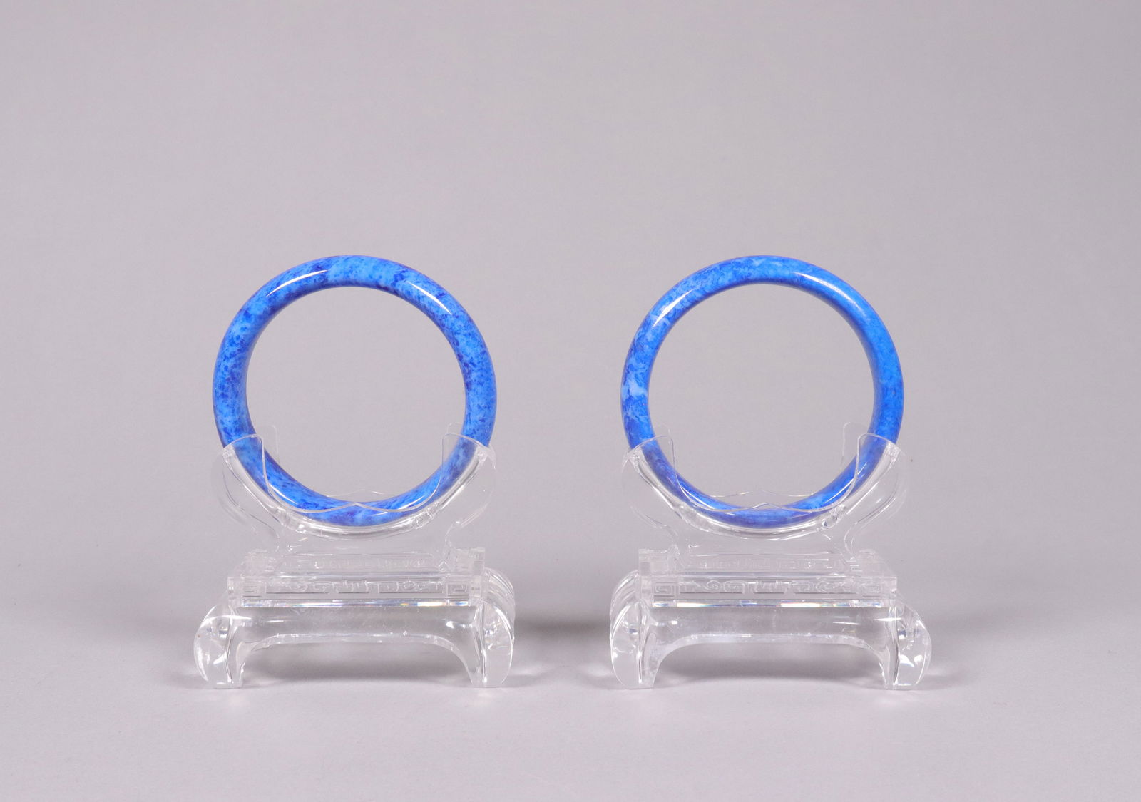 Lots fine bangles: Lots fine bangles. Possibly stone carved.