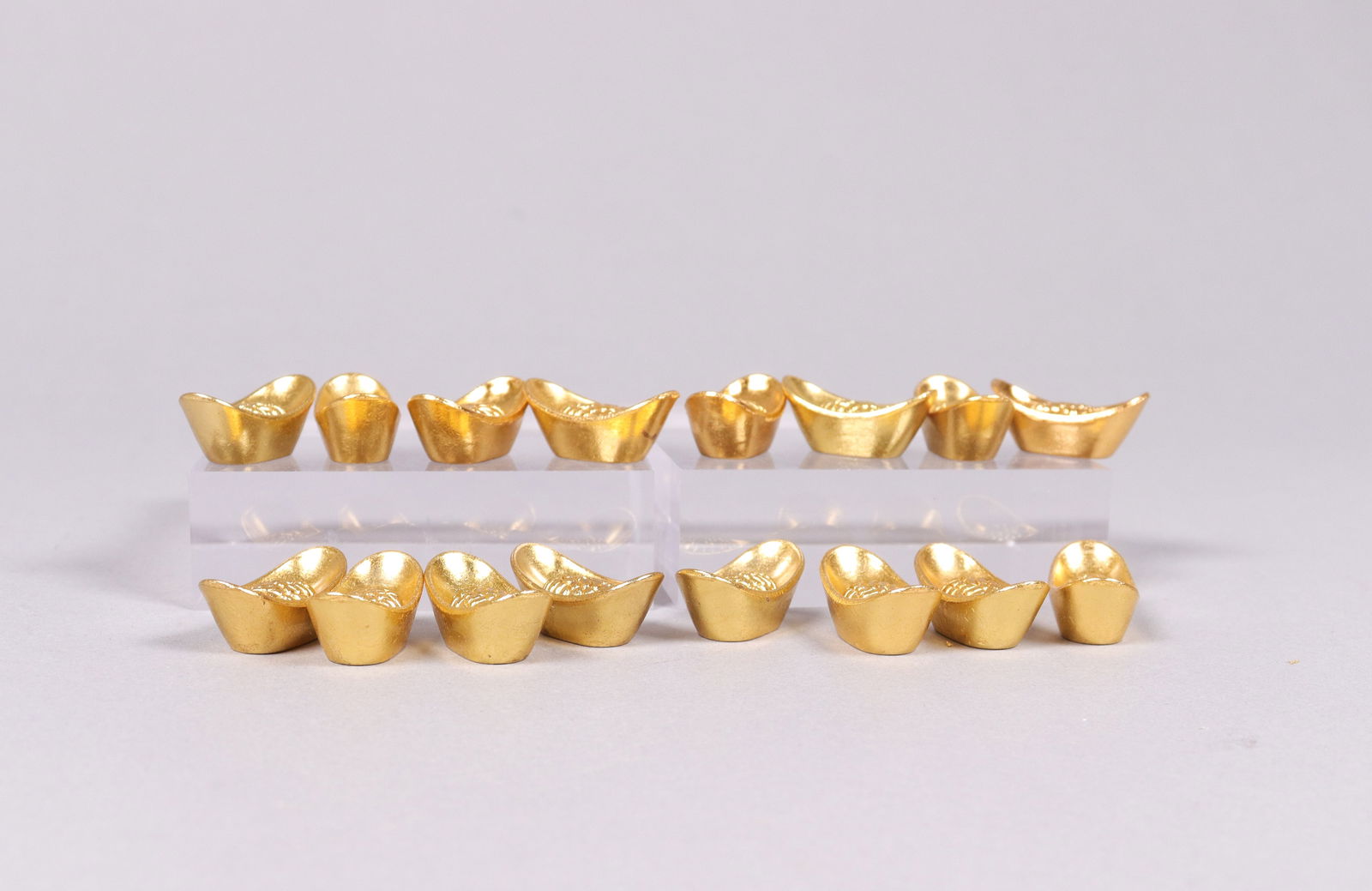 Lots fine ingots ungraded (1 of 6)