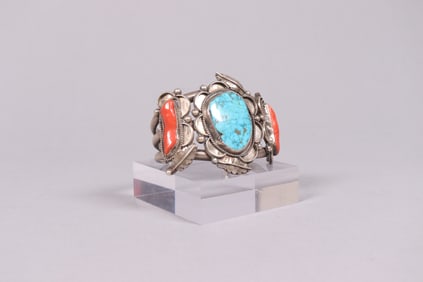 A vintage silver bracelet