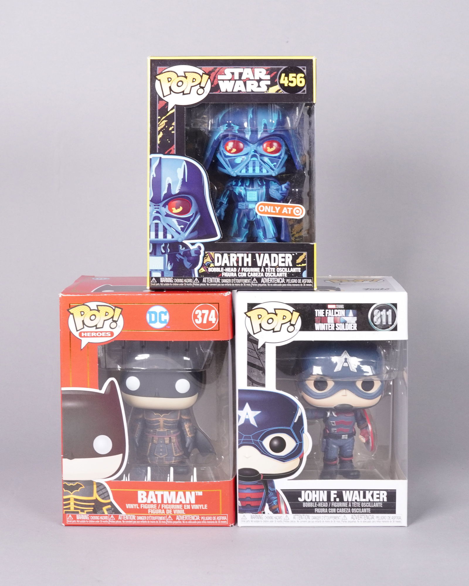 Lots toy figures in box (1 of 6)