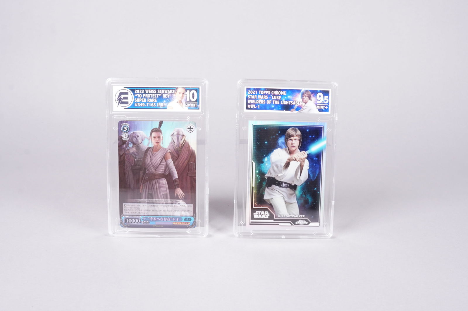 Lots Star Wars graded cards (1 of 5)