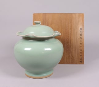 Chinese celadon lidded jar