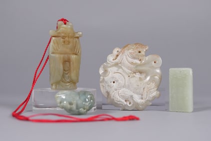Lots Chinese jade carvings