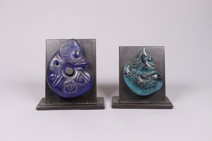 Lots Chinese carvings