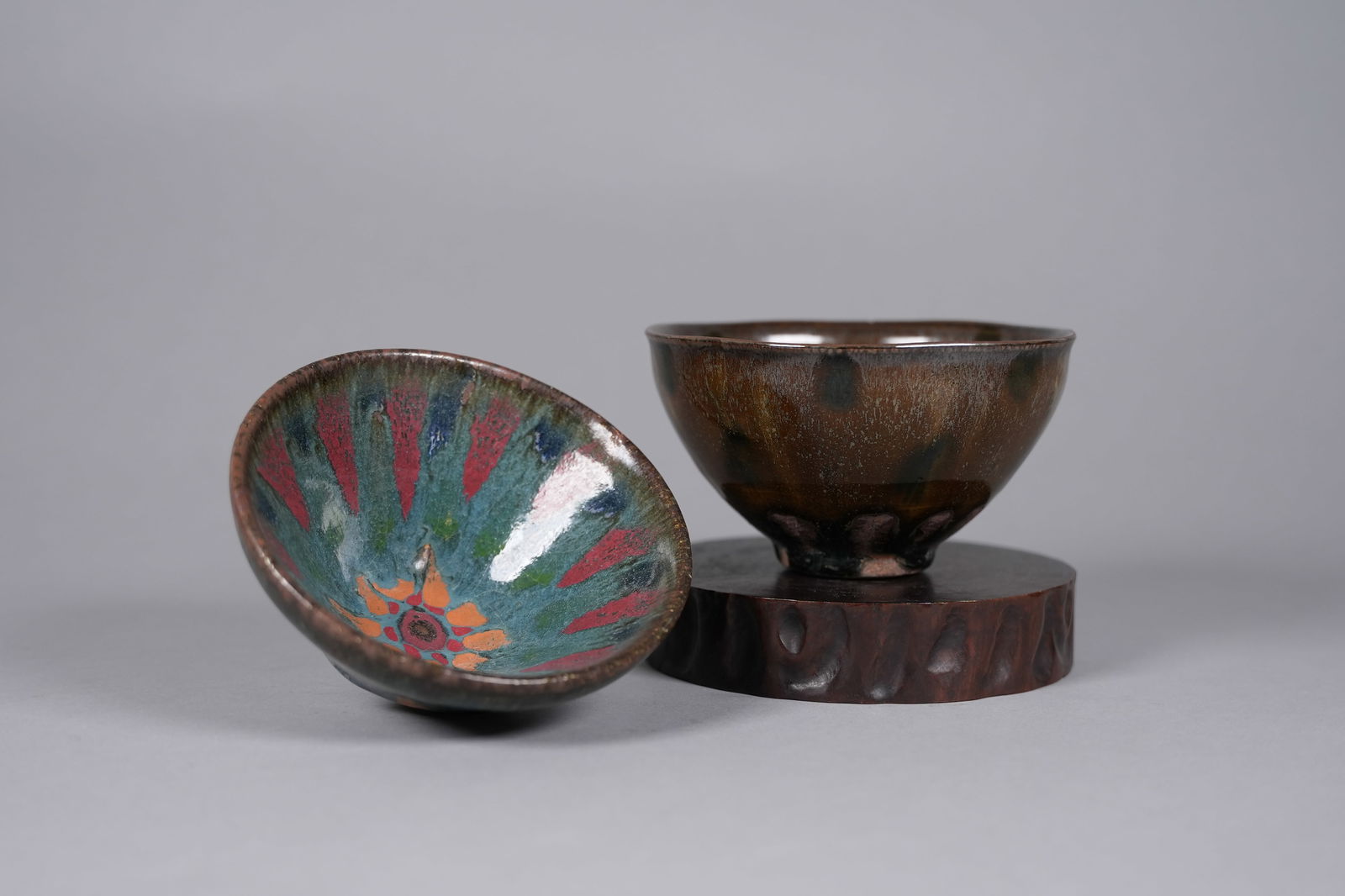 2 Chinese tea bowls (1 of 7)