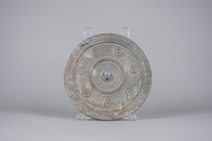 Chinese fine bronze mirror
