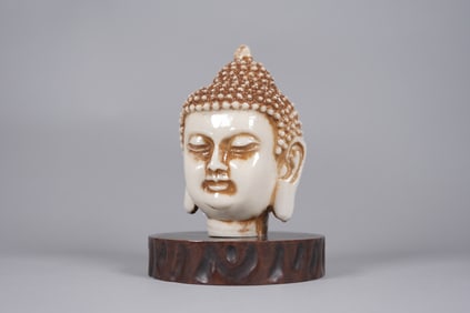 Chinese buddha bust