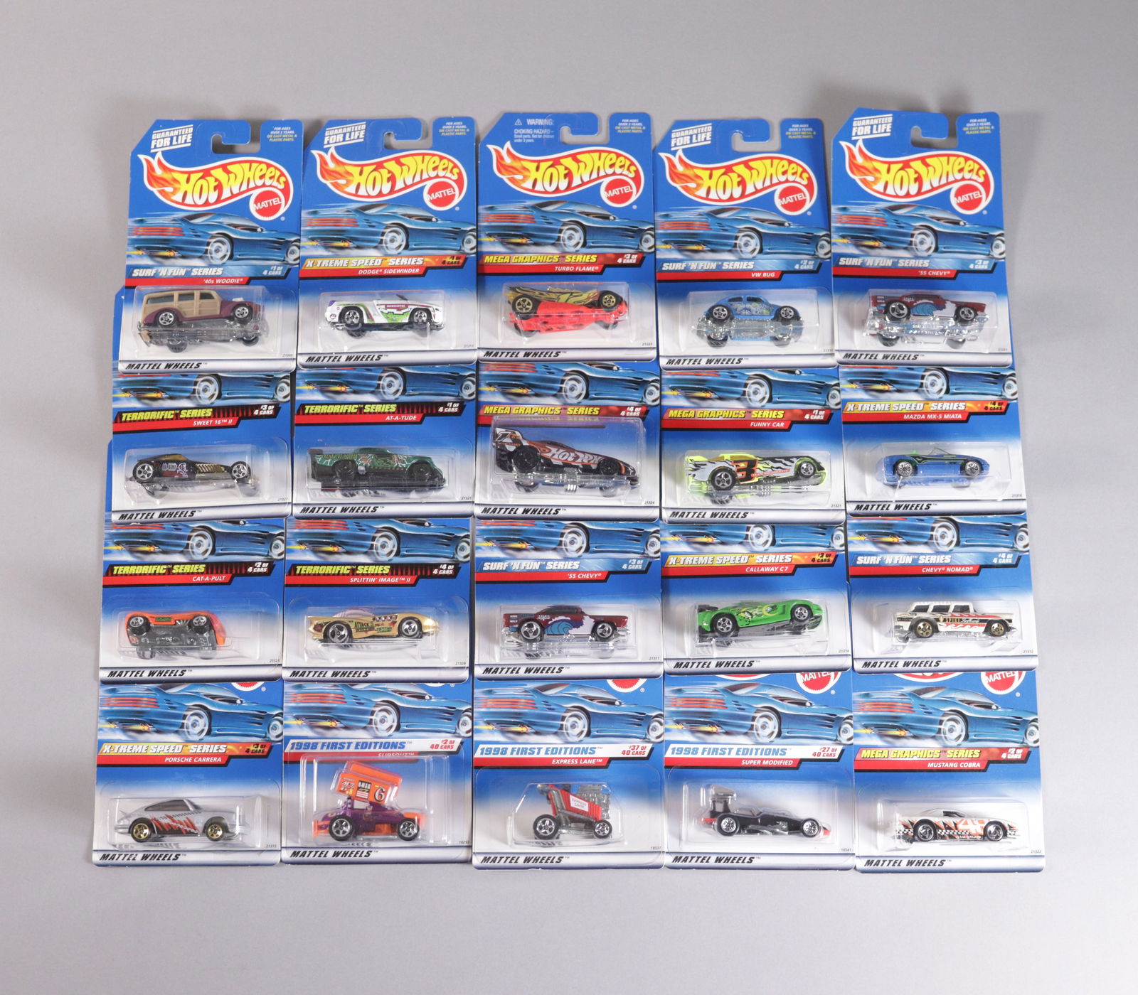 Lots Hot Wheels sealed in box