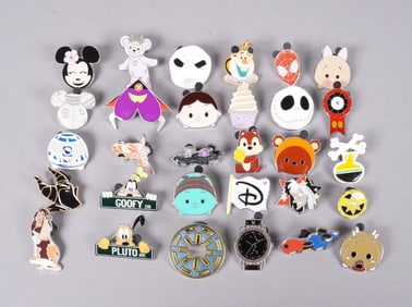 Lots Disney pins