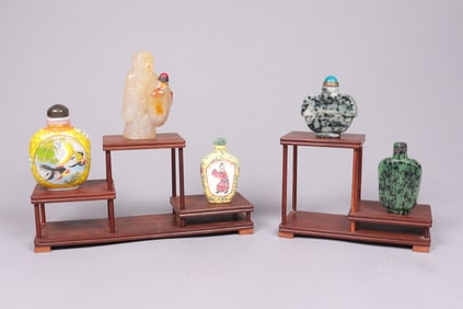 Lots Chinese snuff bottles