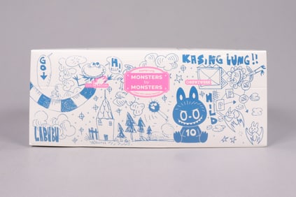 Limited Edition Labubu set