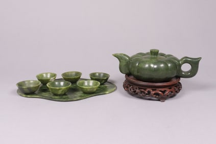 Lots Chinese jade tea items