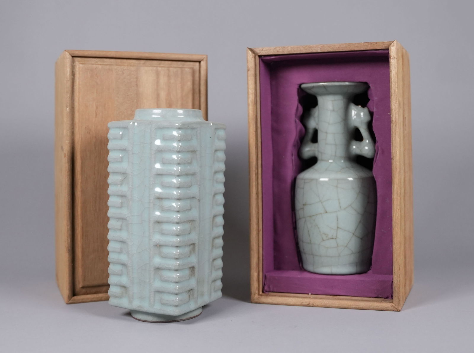 Lots Chinese celadon vase: Lots Chinese celadon vase, largest H: 8.5" x W: 35."